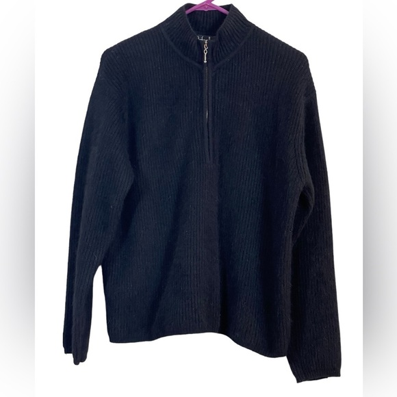 Rafaella angora/wool blend sweater. 1/4 zip, dolman sleeve. Size large GUC - Picture 4 of 9